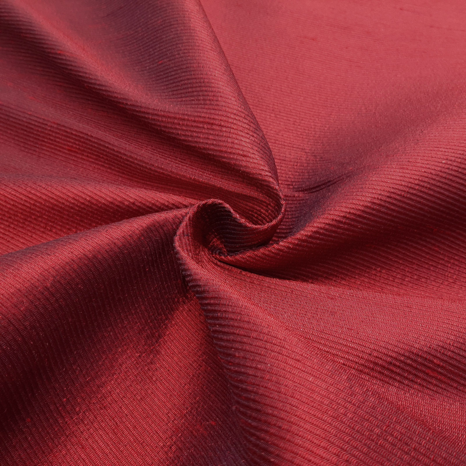 Sahco® B069 - Möblerings- och dekorationstyg - 100 % silke - Ruby